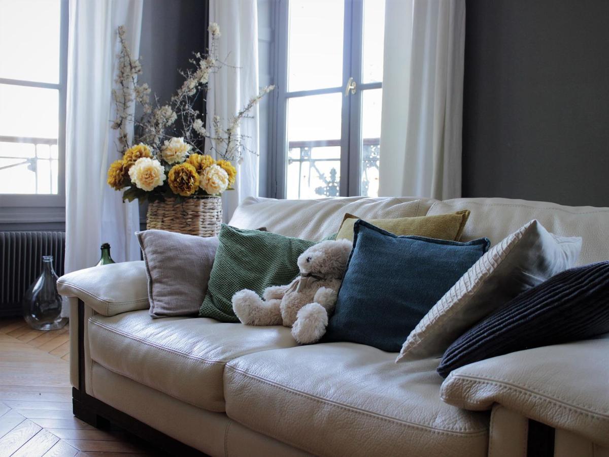 เล รีฟ เดอ ลา ทรอน Bed & Breakfast Mer ภายนอก รูปภาพ