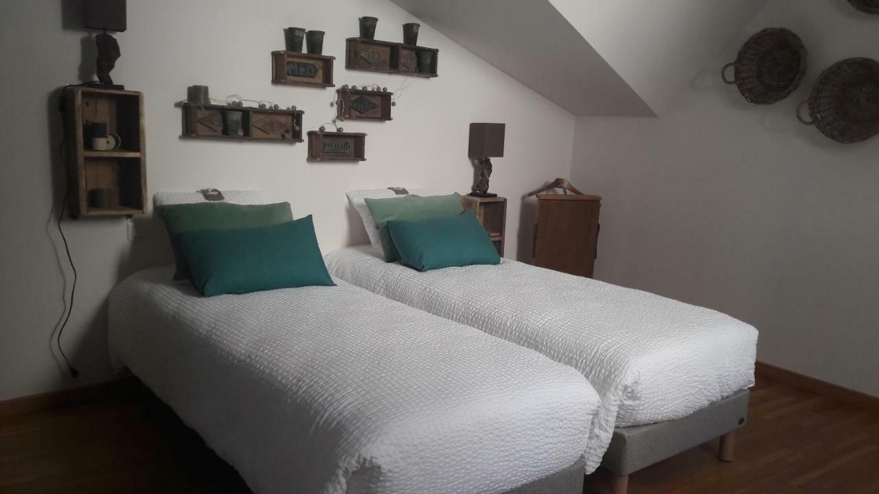 เล รีฟ เดอ ลา ทรอน Bed & Breakfast Mer ภายนอก รูปภาพ