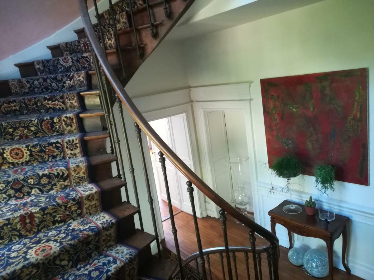 เล รีฟ เดอ ลา ทรอน Bed & Breakfast Mer ภายนอก รูปภาพ