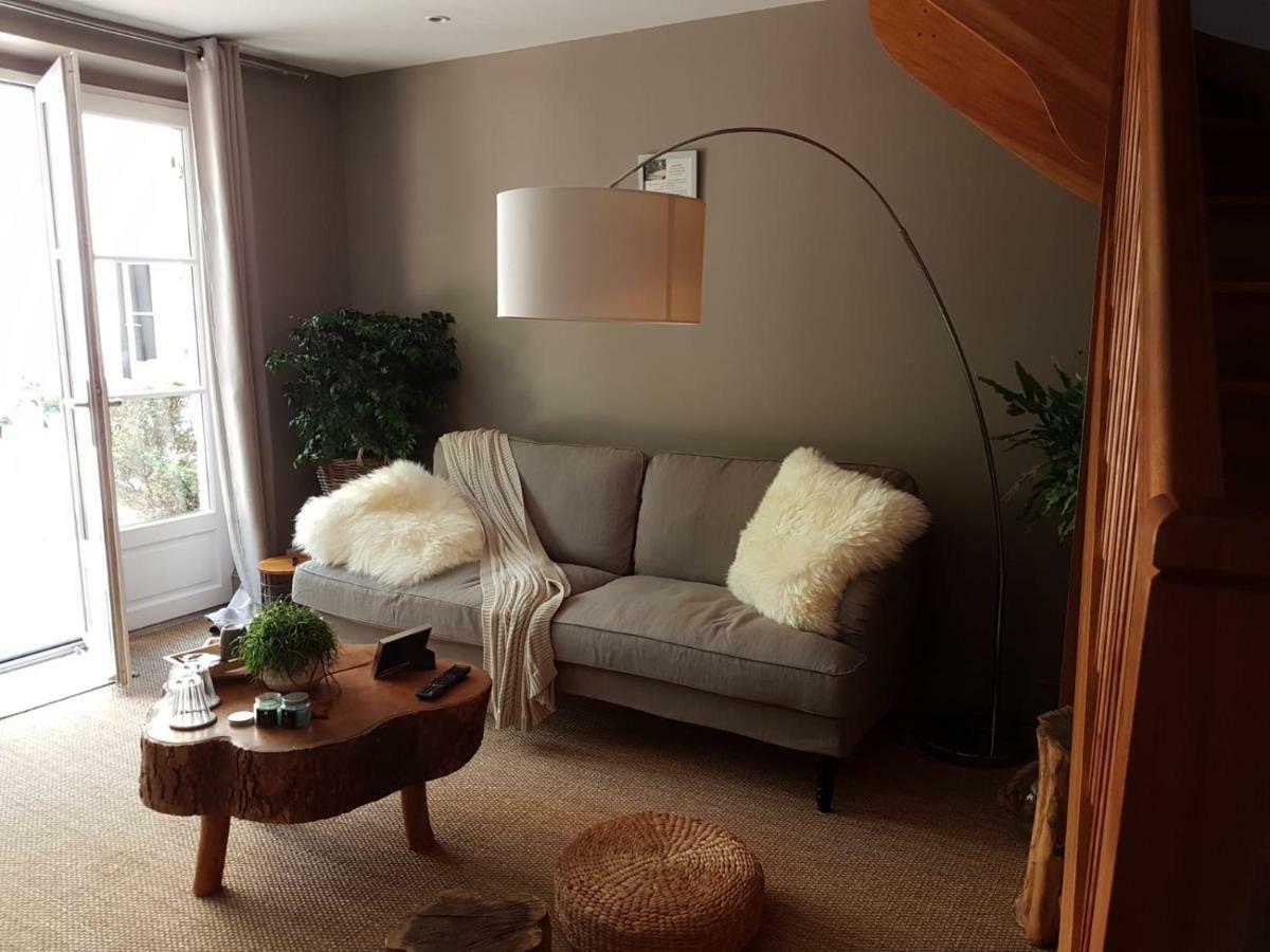 เล รีฟ เดอ ลา ทรอน Bed & Breakfast Mer ภายนอก รูปภาพ